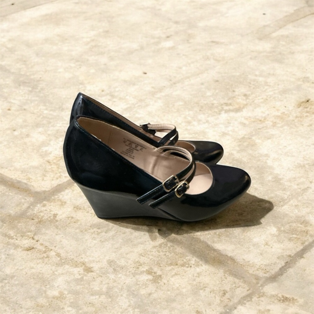 Black Mary Jane Wedge Shoes - Picture 3 of 4